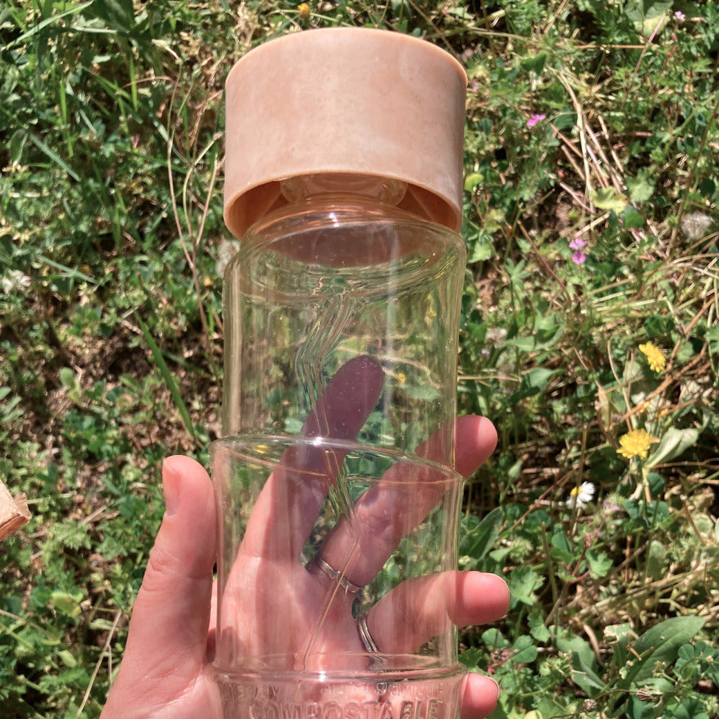 bouteille biodegradable transparente